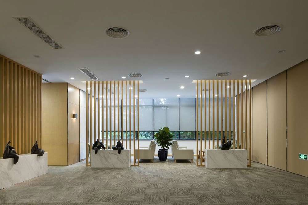 辦公室設計中遵循一定的風水規(guī)律